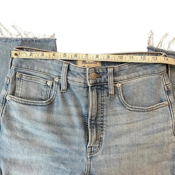 Madewell Jeans‎ w/Raw Hem - Picture 6 of 15